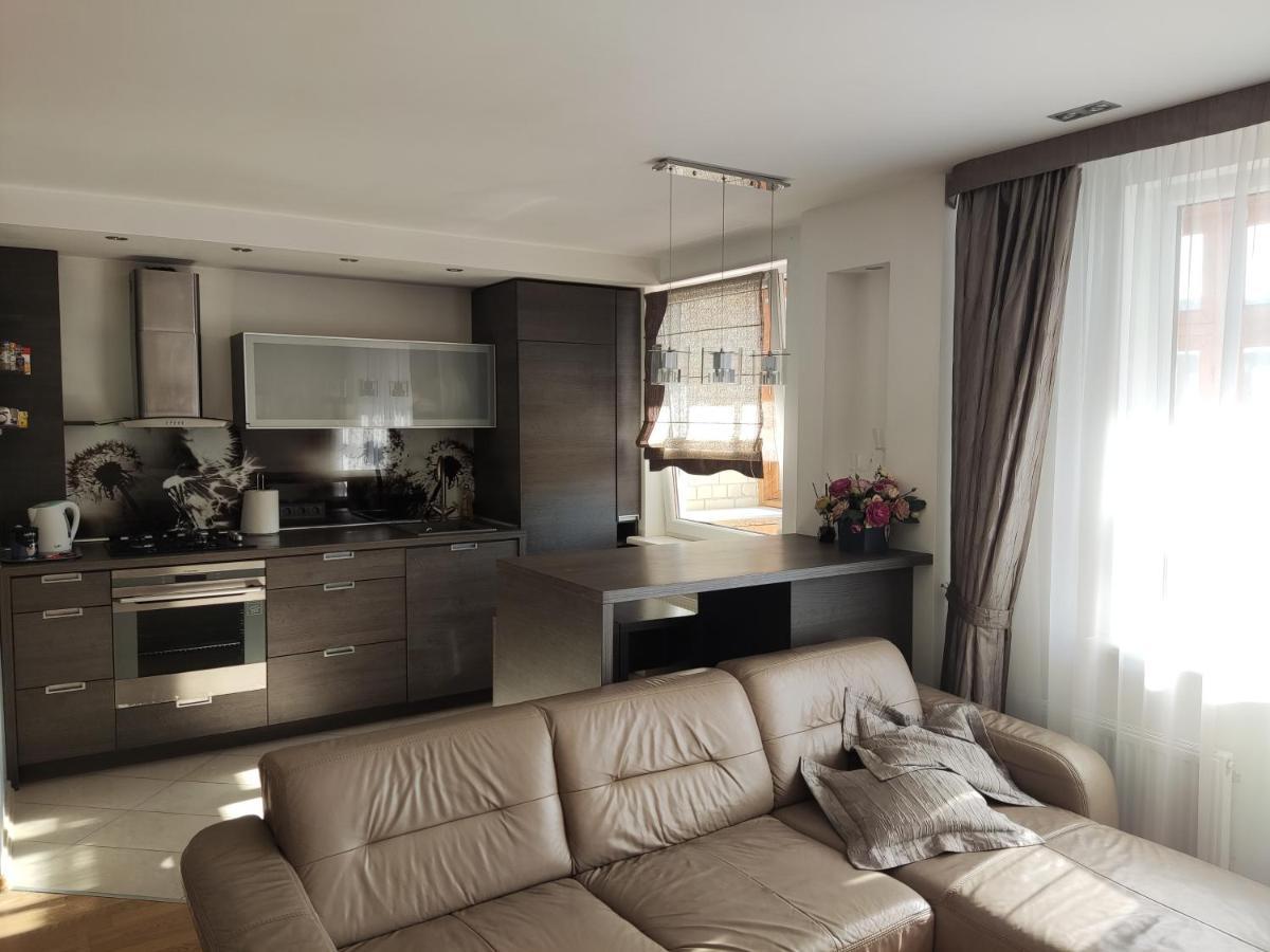 Nikoletos Apartamentai Panevėžys Exteriör bild