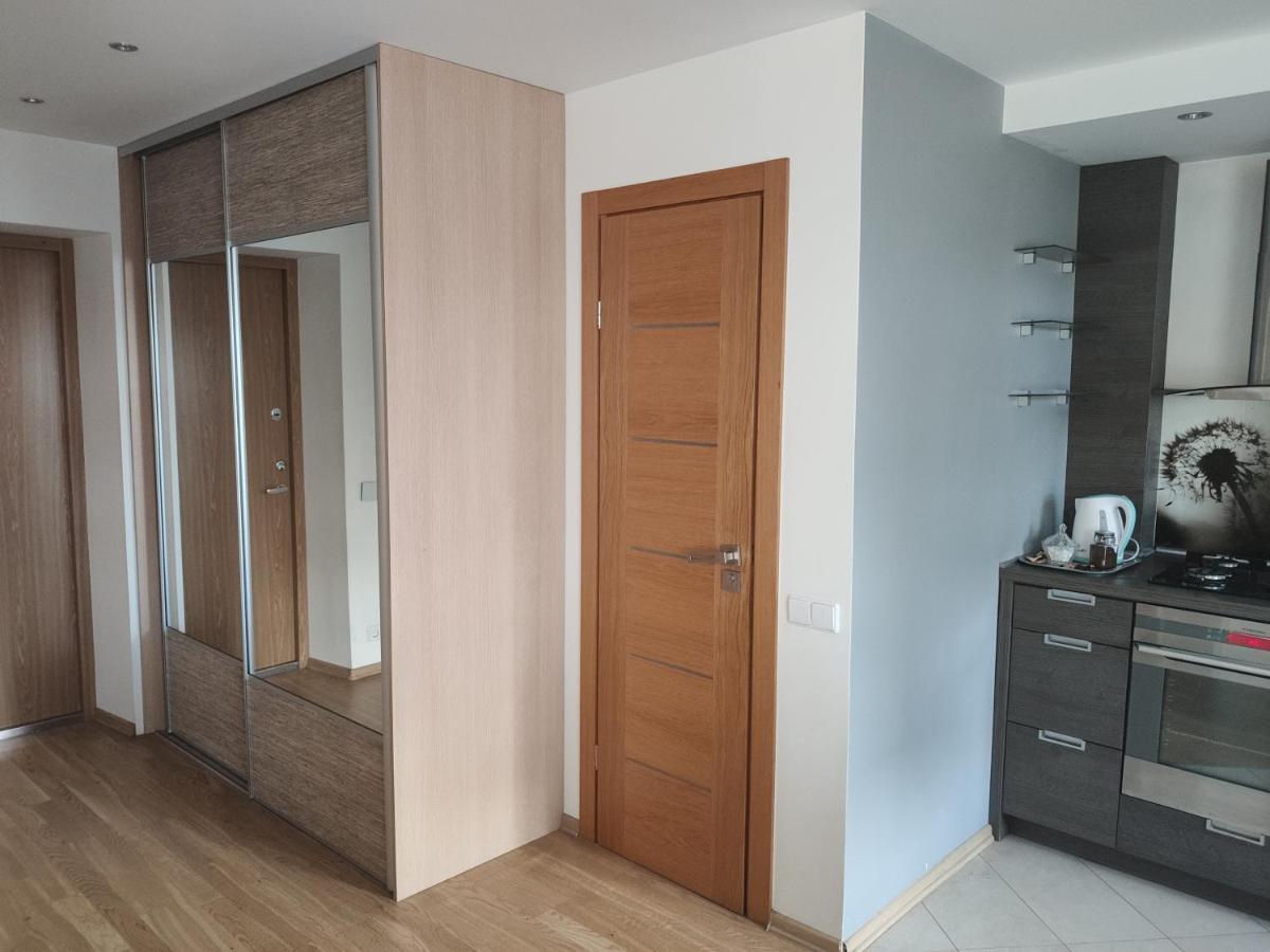 Nikoletos Apartamentai Panevėžys Exteriör bild